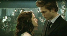 twilight-robert-pattinson-and-kristen-stewart-3215279-360-195