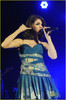 selena-gomez-apollo-show-13