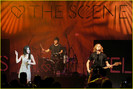 selena-gomez-o2-arena-concert-07