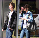 selena-gomez-crepe-cute-04