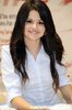 selena_gomez_2027490