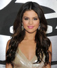 selena-gomez-grammys-2011-05
