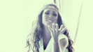 Anahi___Quiero_(_Official_Music_Video_)_641