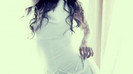 Anahi___Quiero_(_Official_Music_Video_)_706