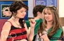 normal_selena-gomez-063