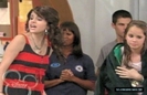 normal_selena-gomez-078