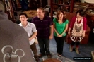 normal_selena-gomez-0040