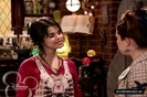 normal_selena-gomez-0082