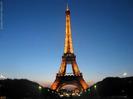 Poze-Noaptea-Turnul-Eiffel-Paris-Franta