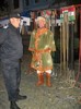 UN SECUI LUAT LA INTEROGATORIU