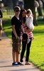 bieber-gomez-meet-family3-187x300