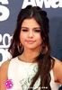 Selena-Gomez-MTV-Movie-Awards-2011