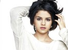Selena-Wallpaper-selena-gomez-23276355-800-600