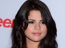 Selena-Wallpaper-selena-gomez-23276467-1024-768