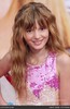 bella-thorne-hanna-montana-movie-premiere-vAPr0Y