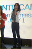 selena-gomez-laurel-park-place-24