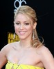 Shakira-Hairstyles-2011-5