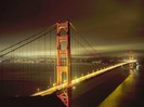 San_Francisco\'s_Golden_Gate_bridge_at_night