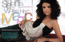 e-selena-gomez-7193656-2560-1653