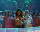 11182-bipasha-dancing-with-beautiful-models