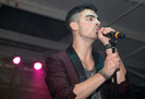 Joe+Jonas+2011+Sounds+Like+PAPER+Concert+DHc2ZbNEX9xl