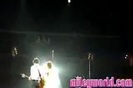 mileyWorld - Miley singing with Nick [Live] (205)