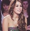 Miley Cyrus (11)