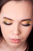 eyeliner-genele-false-cu-fard-de-ochi-diamante-portocaliu-galben