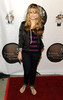 Debby Ryan Famous Cupcakes Launch Party ZXW76qQoIW-l