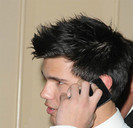 Hey, hey, hey....Vorbeste frumos...Sa stii ca Miley este o fata cam ...