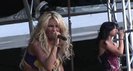 RBD_[Live_In_Brasilia]_2009_DVDRip_Xvid_Audio_Mp3_By_aLLaN-83