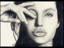 black_and_white_angelina_jolie-t1