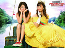Selena_Gomes_and_Demi_Lovato_Wallpaper_JxHy - Copy