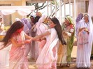 32632-hina-khan-and-pooja-joshi