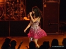 normal_selena-gomez-020