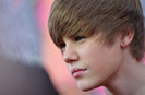 poze cu tunsori Justin Bieber - Justin Bieber poze tunsori
