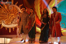 Parul%20Chauhan%20&%20Sara%20Khan%20(Bidaai%20Fame)%20at%20ITA%20Awards%20preview%20show%20%202[1]