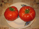 Primele rosii coapte ,800 gr amandoua