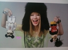 Diary-for-2011-2ne1-17433220-640-480