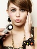 Miley Cyrus (61)