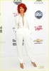 rihanna-billboard-awards-2011-05