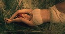 rihanna-california-king-bed-video-cap-02