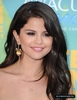 normal_selena-gomez-041
