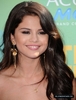 normal_selena-gomez-076