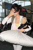 Selena Gomez Selena Gomez MIami Airport DgGfY46Cwezl