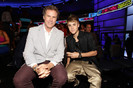 Justin+Bieber+2011+VH1+Something+Awards+Backstage+xy8pwy3P4c8l