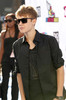 Justin+Bieber+2011+VH1+Something+Awards+Red+2myPZEuR2jfl