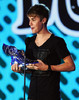 Justin+Bieber+2011+VH1+Something+Awards+Show+3j1BK2fPL6Al