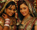 38716-ragini-and-sadhna-looking-marvellous