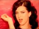 katy-perry-i-kissed-a-girl (1)